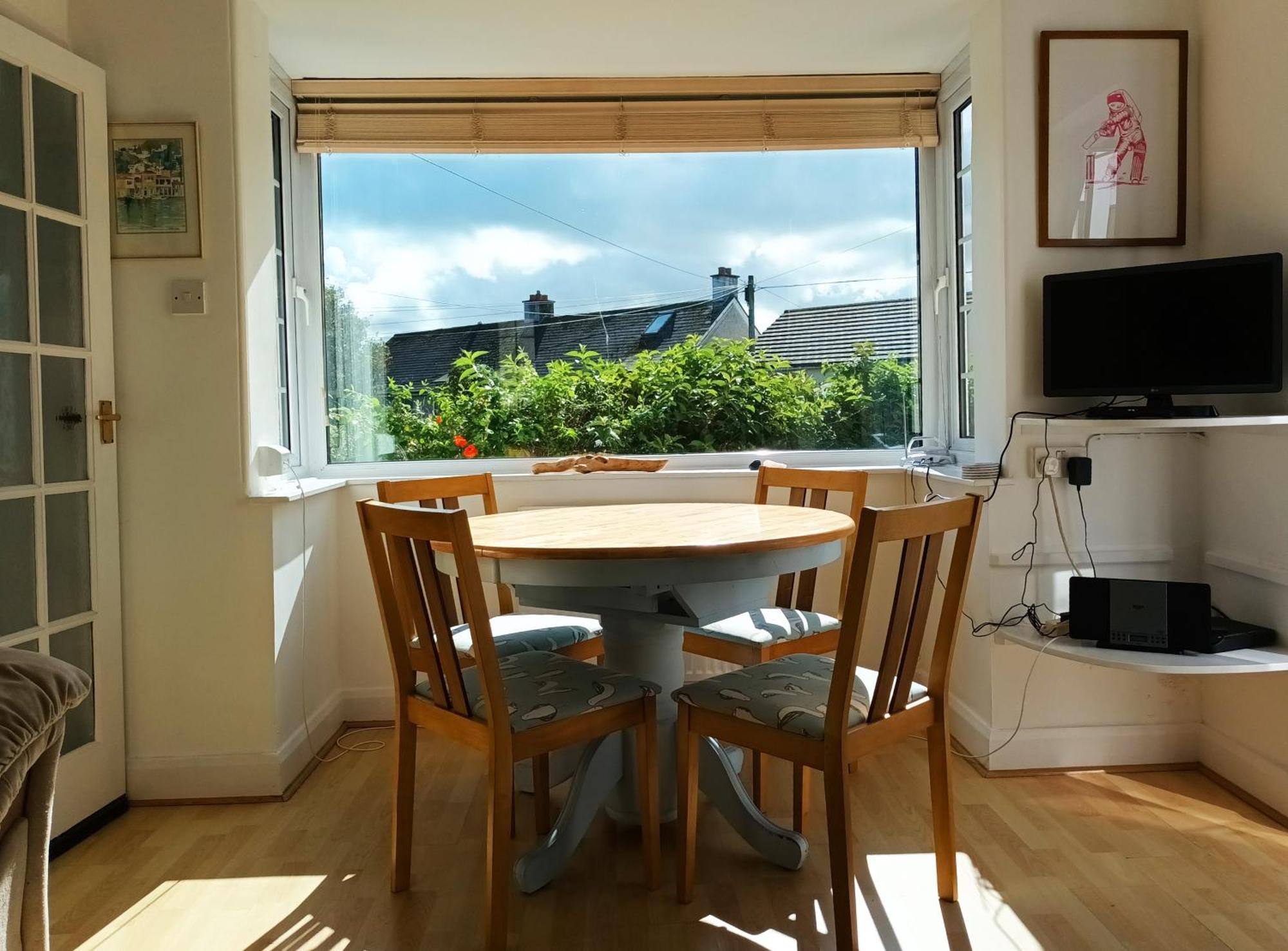 Sunrise! ~ 2 Bedrooms, Garden, Parking, Sea Views Сент-Айвс Экстерьер фото